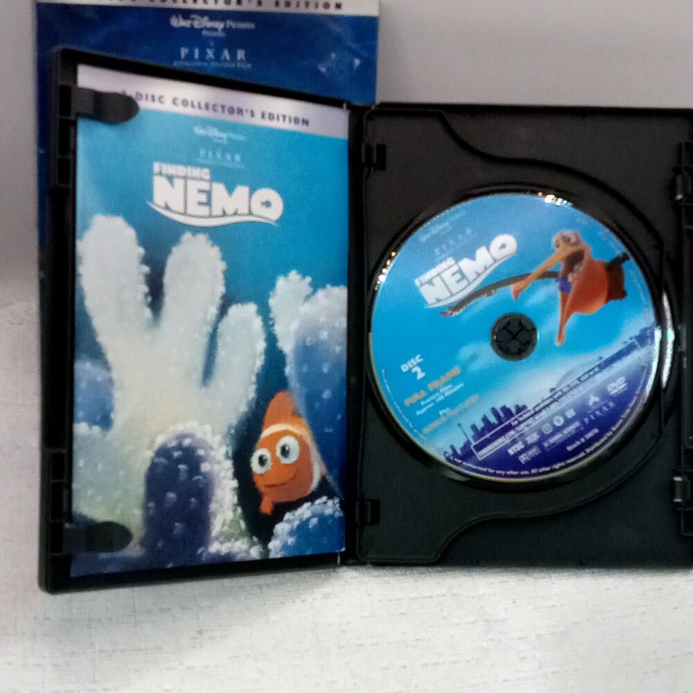 Pixar Finding NEMO DVD 2 Disk Collector’s Edition Walt Disney Fish Cartoon - Picture 2 of 5